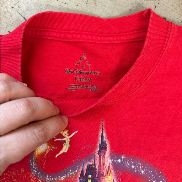 Vintage Walt Disney World Four Parks One World Sorcerer Mickey Mouse T-Shirt S - Picture 3 of 3